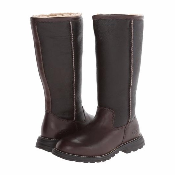 UGG Shoes - UGG Brooks Genuine Shearling Lined Boot